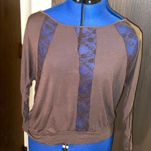 Iris Design long sleeve shirt